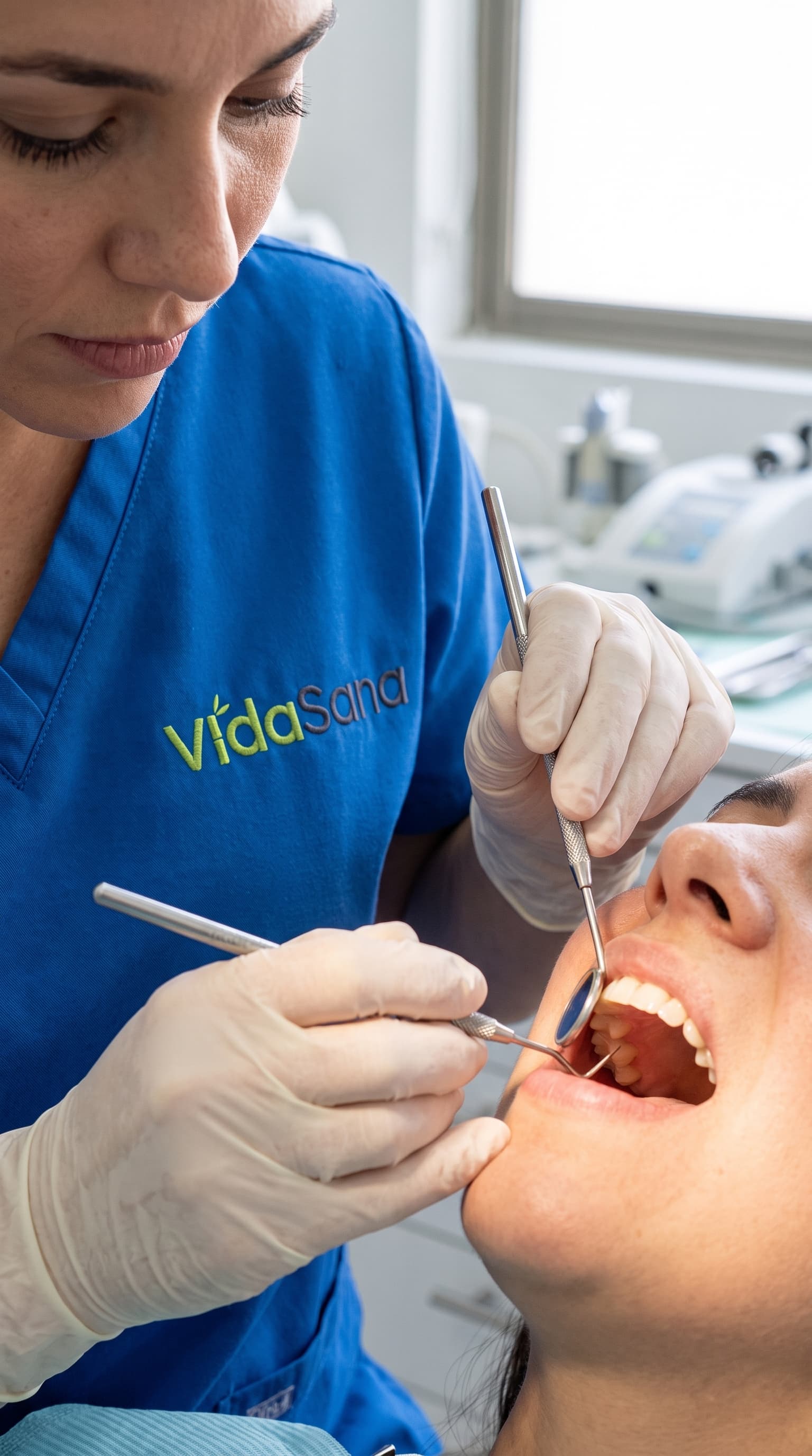 SALUD MÉDICA Y  DENTAL INTEGRAL