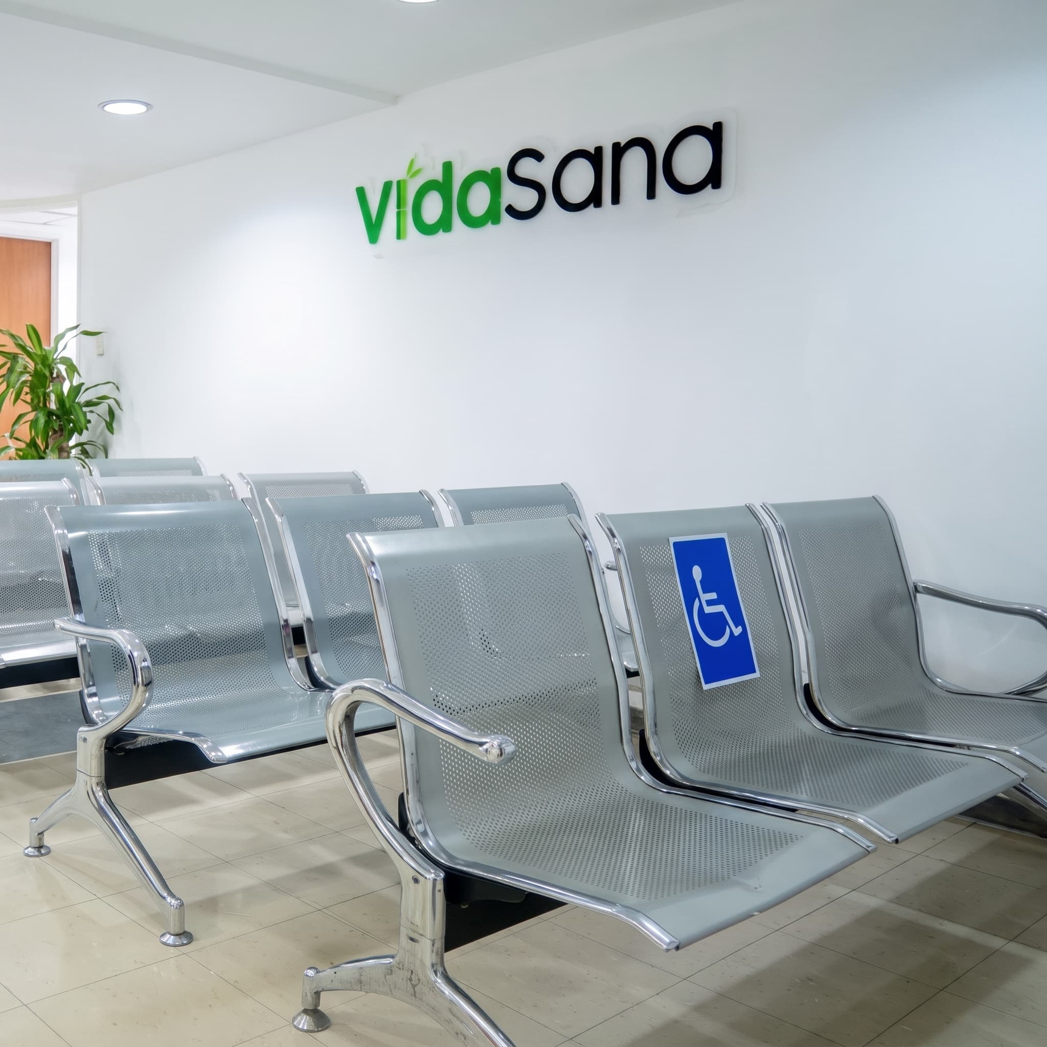 Sede Central VidaSana Centro Médico Odontológico en Torre Siclar